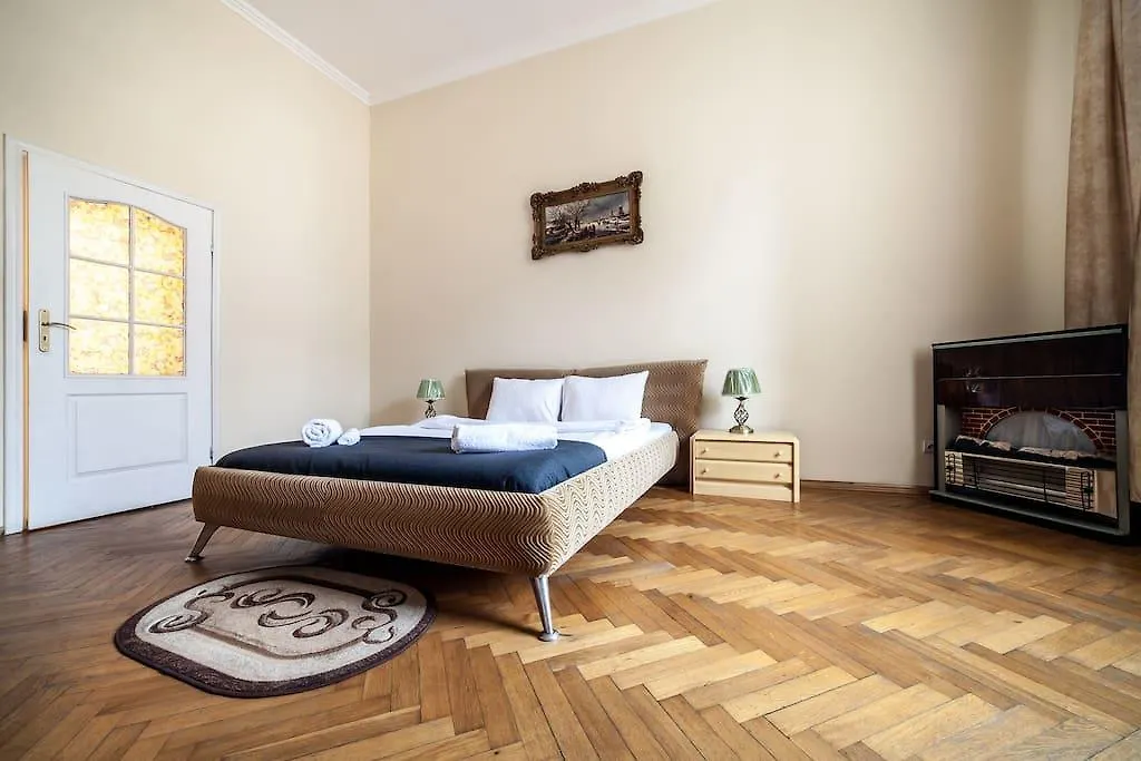 Romantic Apartaments Оn Valova Street Apartment Lviv