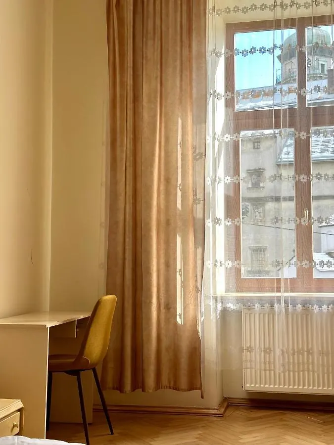 Romantic Apartaments Оn Valova Street Apartment Lviv
