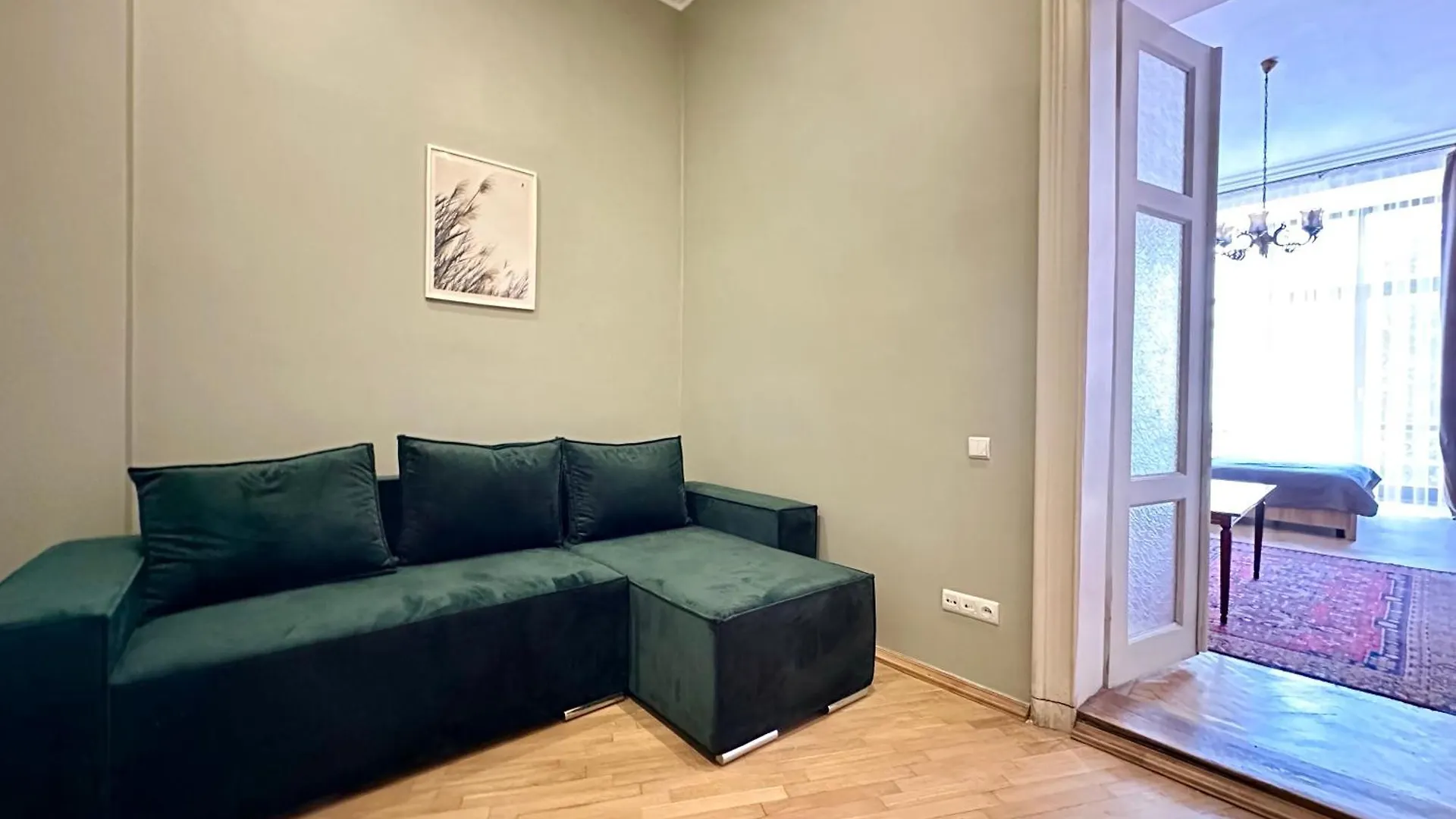 Romantic Apartaments Оn Valova Street Apartment Lviv