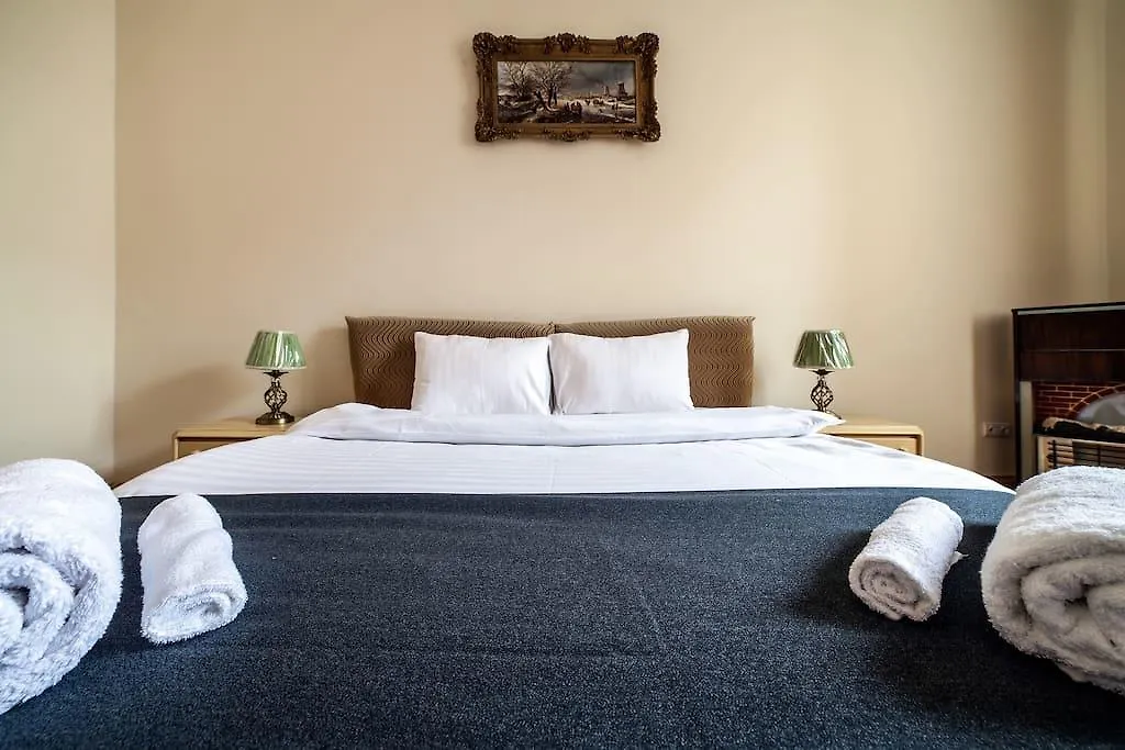 Romantic Apartaments Оn Valova Street Apartment Lviv